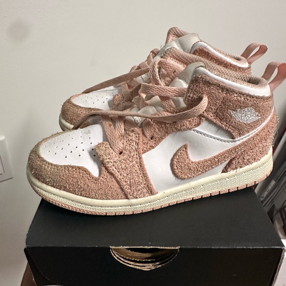 Jordan Kids' Sneakers in Pink and White